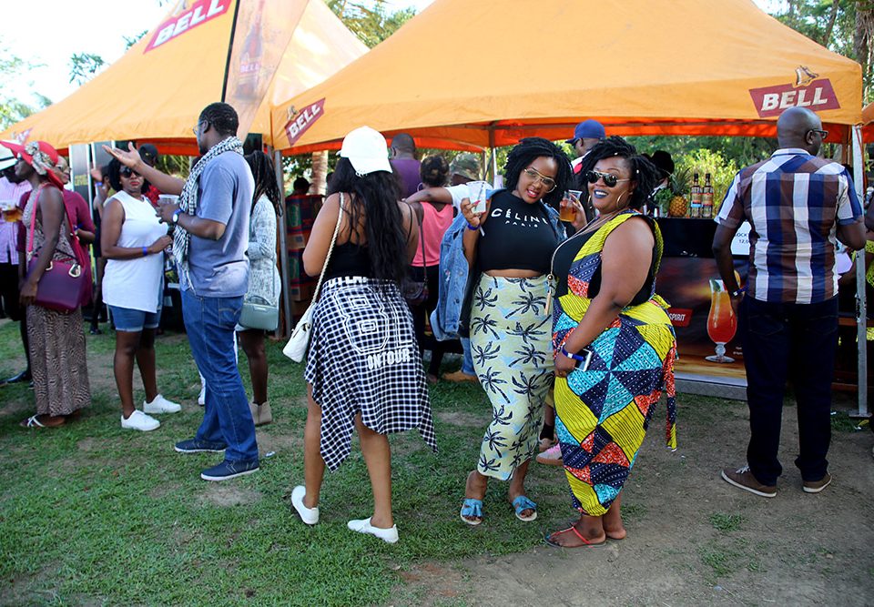 Reggae Vibes Excite Revelers at Roast & Rhyme