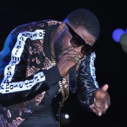 Nigerian Skales thrills revellers at Ciroc Pool Party